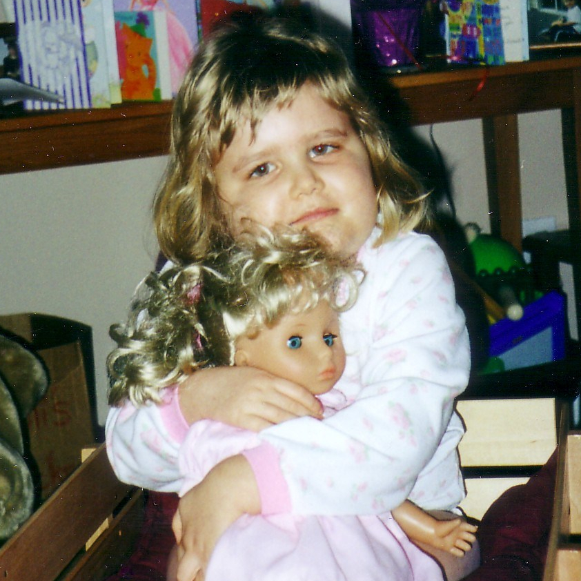 cropped-anjuli-in-wagon